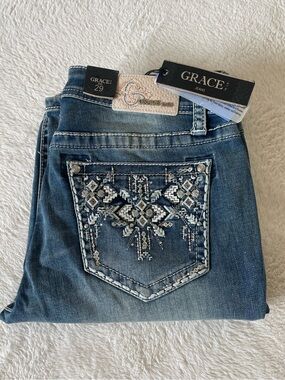NWT Grace in LA Tribal Aztec Embroidered Easy Fit Bootcut Jeans Size 29 Western